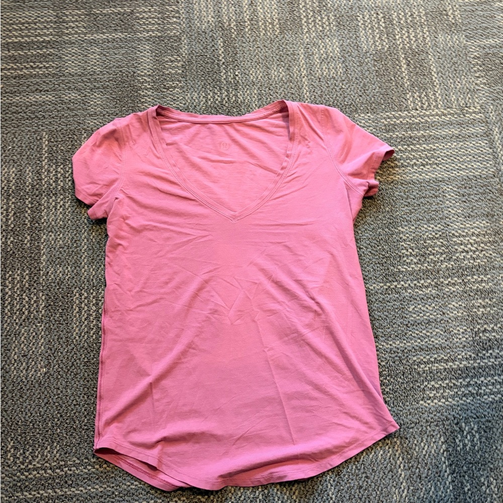 lululemon athletica Pink Short Sleeve V-Neck Tee